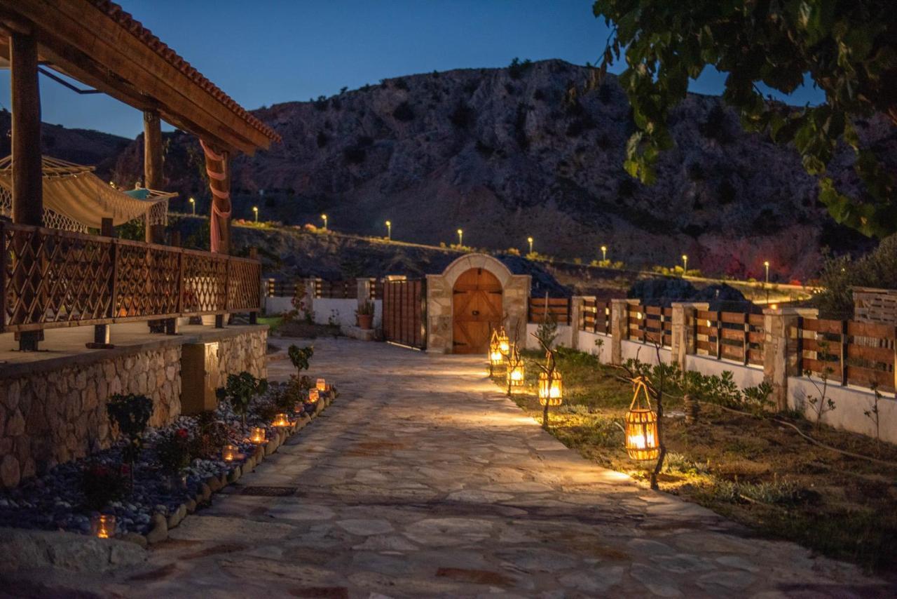 Maison d'hôtes Ktima Argyrou Stegna à Archangelos  Extérieur photo